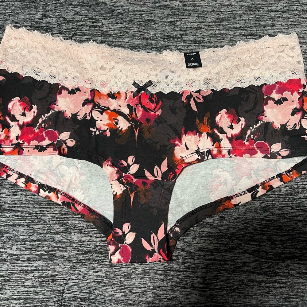Torrid NWT Boyshort Panties size 0 (12/14)